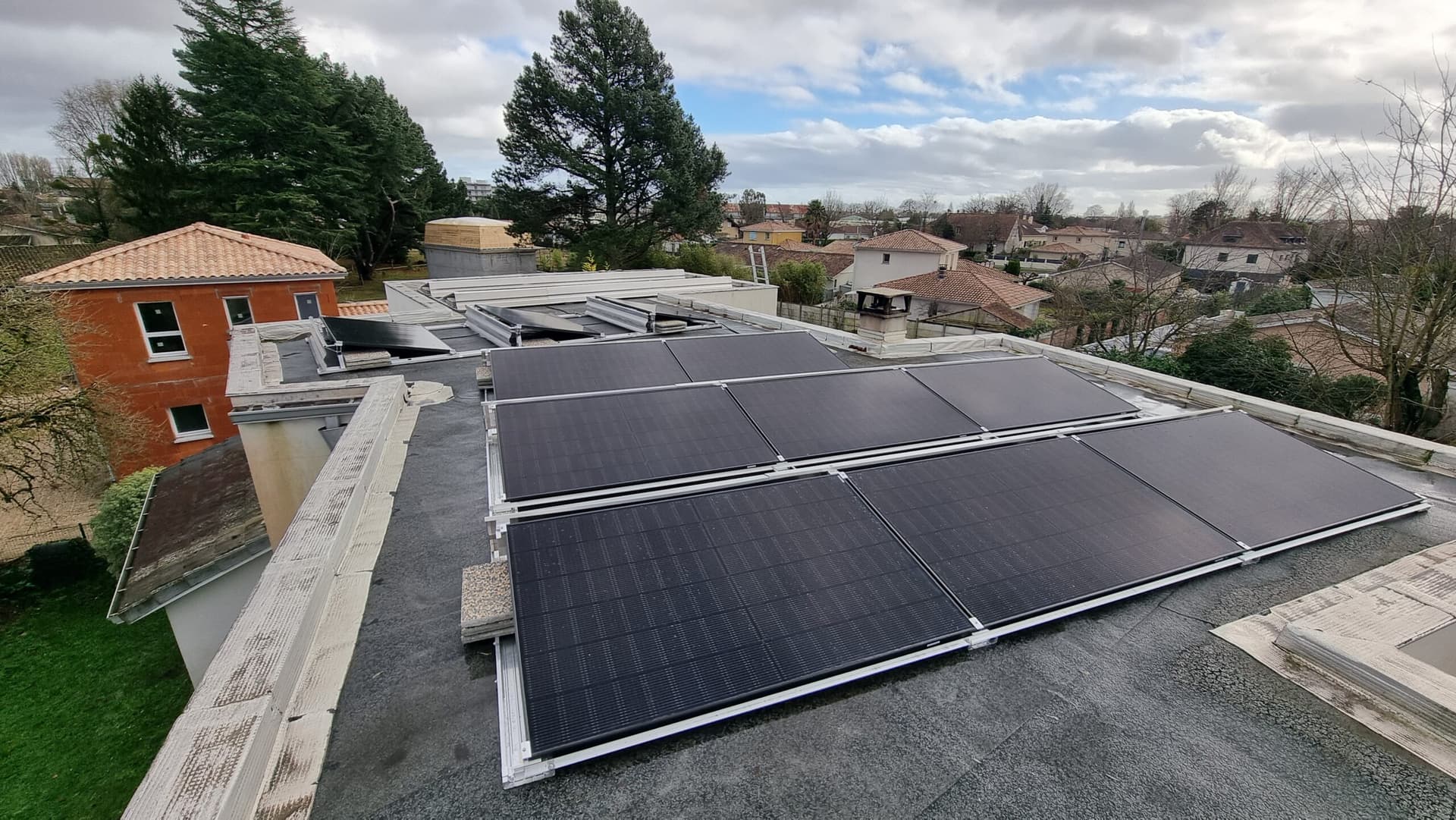 Installation photovoltaïque à Mérignac