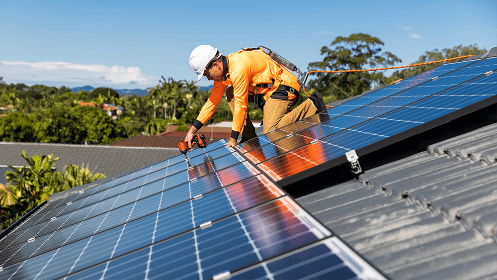 Installation de panneaux solaires en Gironde